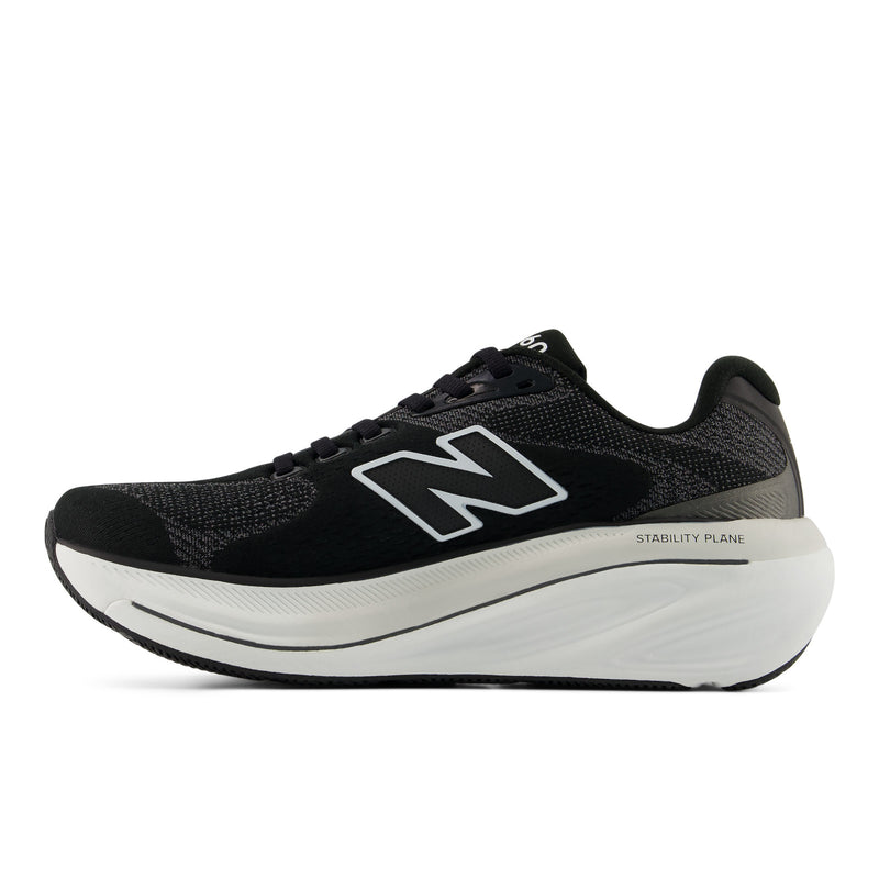 Women's Fresh Foam X 860 v15 (4NE - Black/White)