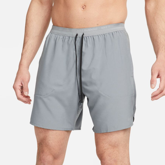 Men's DRI-FIT Stride 7" Shorts (084 - Smoke Grey/Black/Reflective Silver)