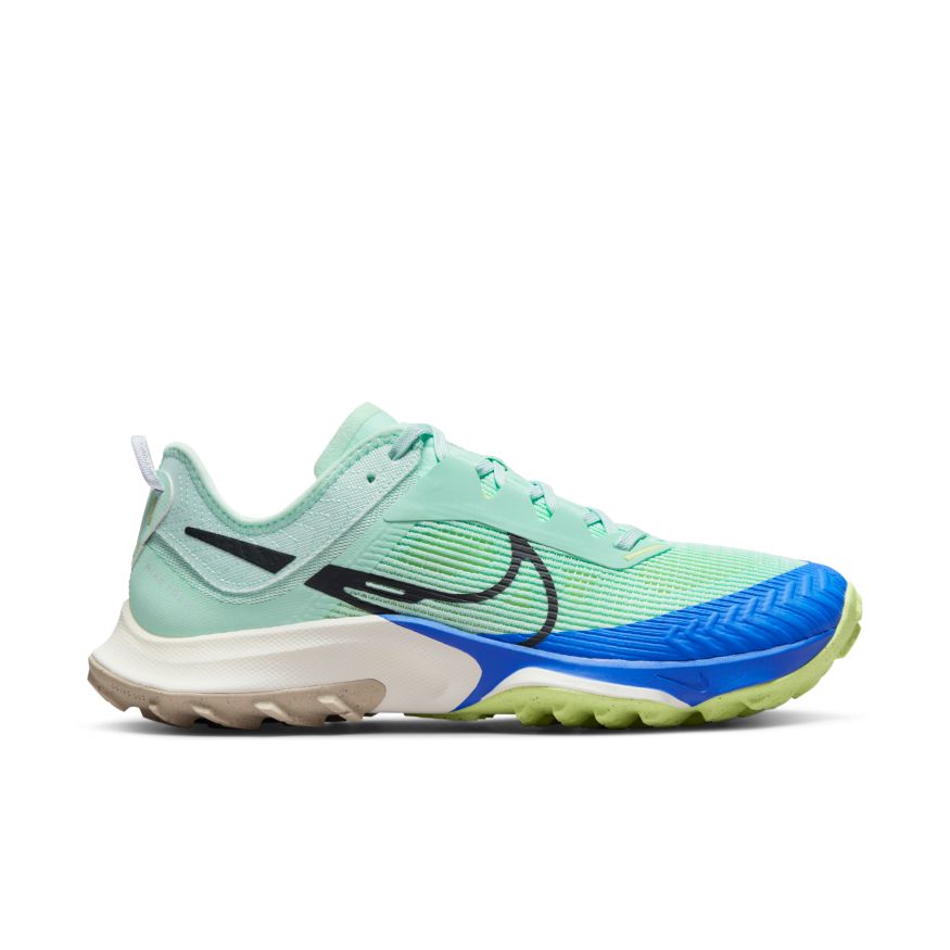 Women's Nike Terra Kiger 8