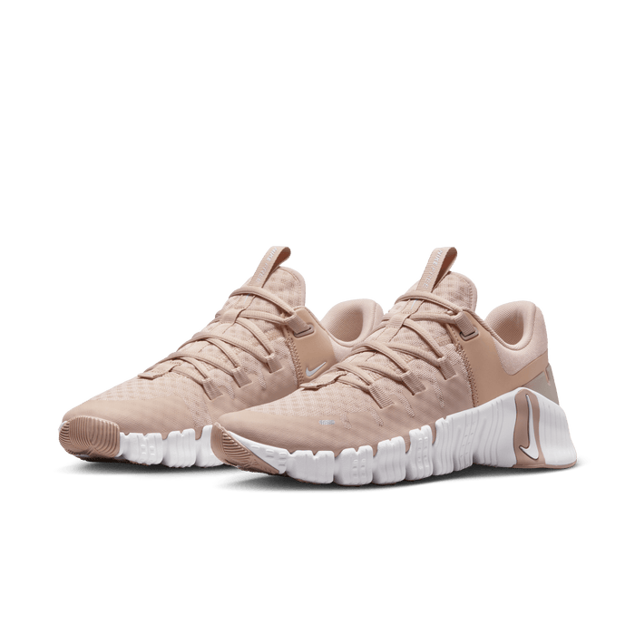 Women's Free Metcon 5 (600 - Pink Oxford/White-Diffused Taupe)