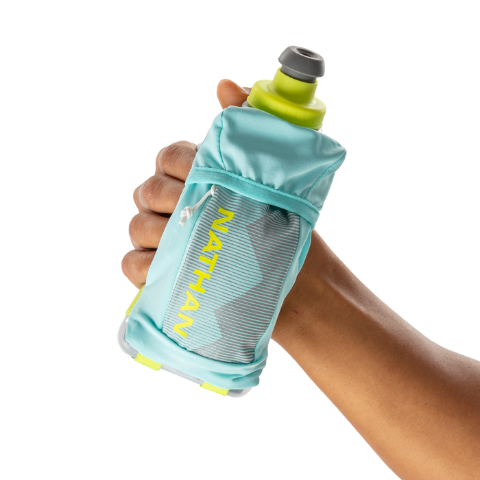 Quick Squeeze 22oz Handheld Water Bottle — TC Running Co