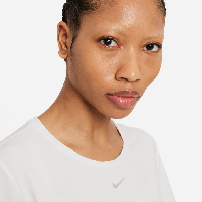 Nike Dri-FIT UV One Luxe Women's Standard Fit Short-Sleeve Top. Nike CA