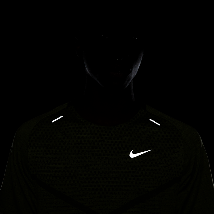 Ultra men's sales long-sleeve running top