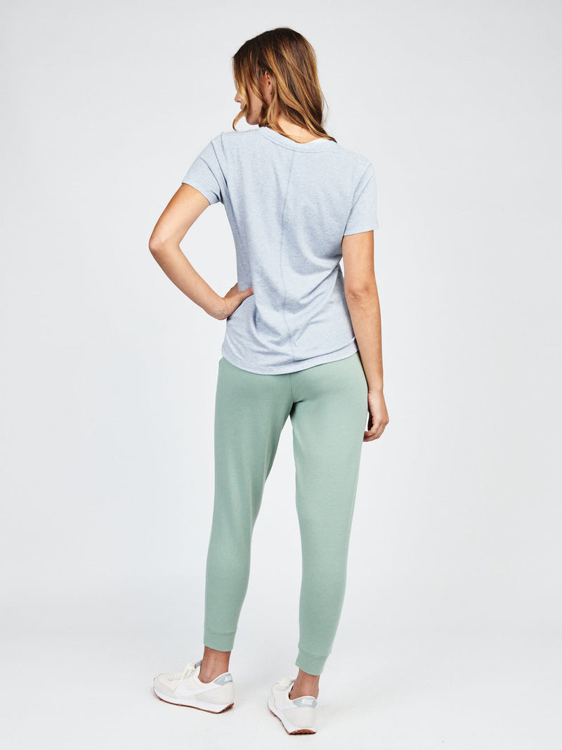 Women's Varsity Jogger W (317 - SAGE)